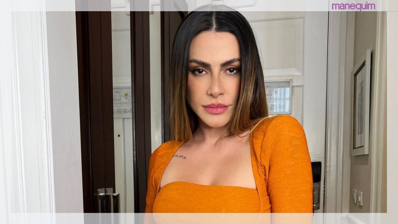 Cleo aposta em acessório gigante