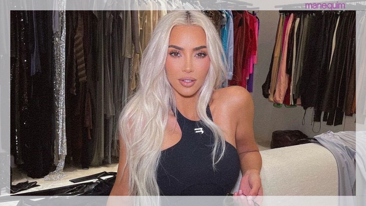 Kim Kardashian curte tons "básicos" na decoração de sua casa