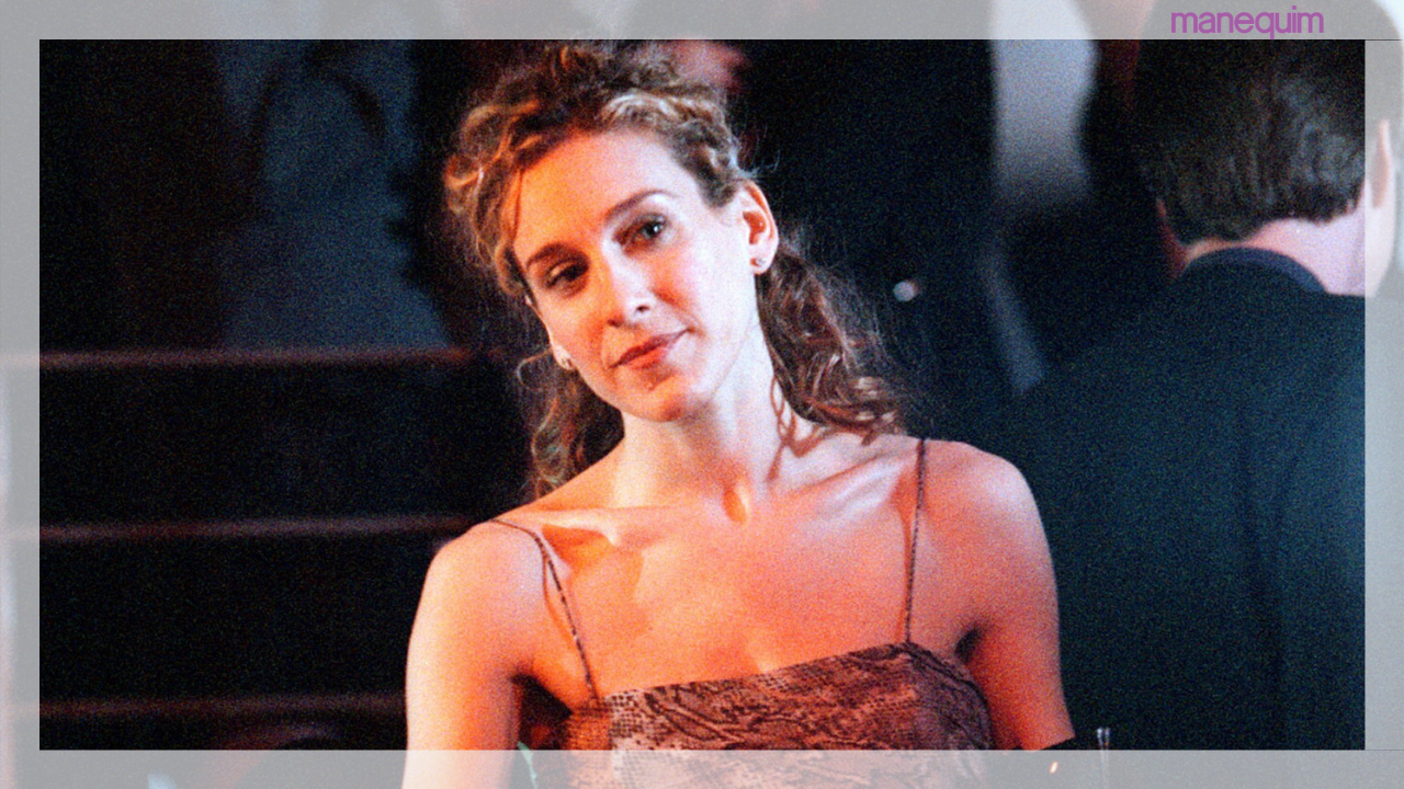 Relembre 8 looks atemporais de Carrie Bradshaw em 'Sex and the City'