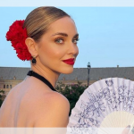 ÓLE! Chiara Ferragni aposta em look com muitas referências espanholas