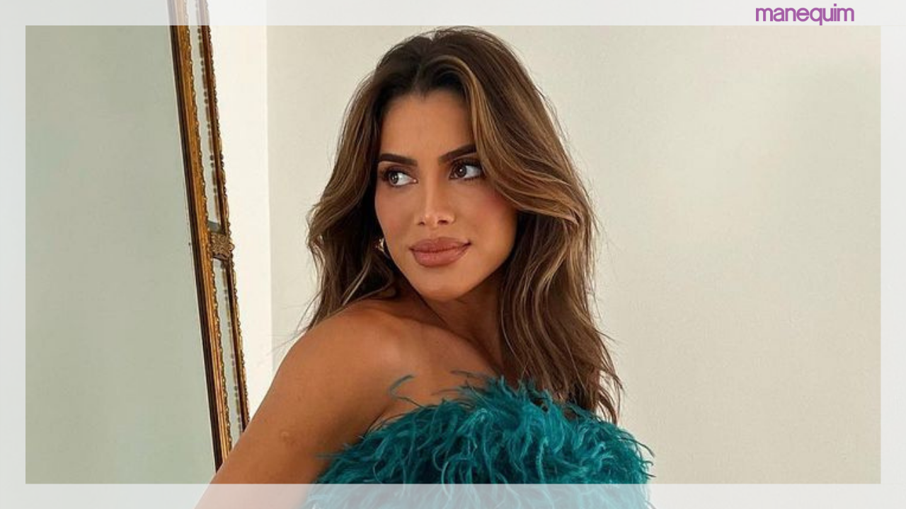 Reta final da gravidez: Camila Coelho arrasa com conjunto azul de pelúcia
