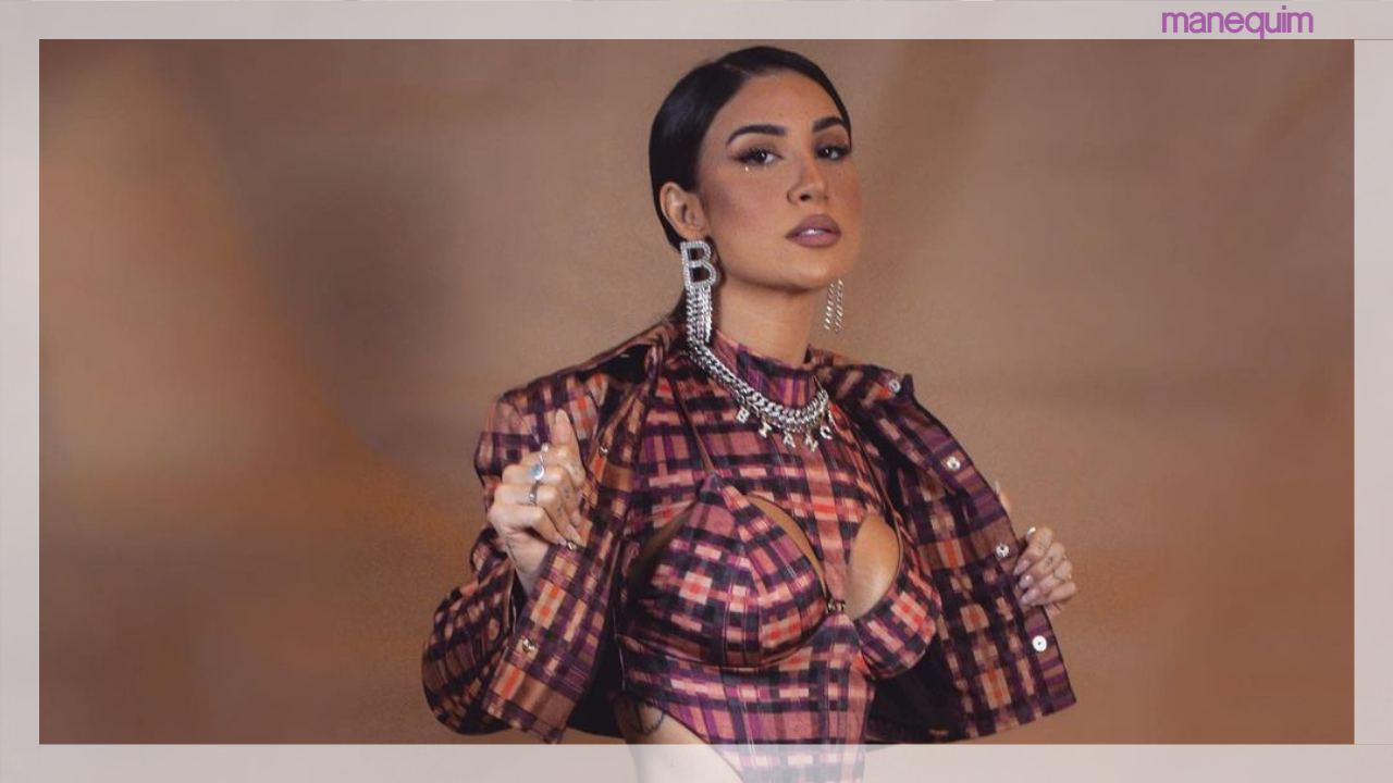 Bianca Andrade aposta em look xadrez sexy no São João da Thay!