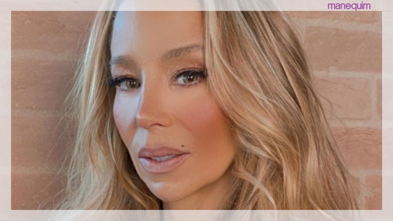 Danielle Winits mostra que mulheres com mais de 40 anos podem, SIM, usar decote