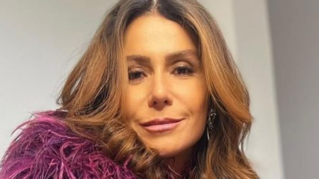 "Basiquinha"; Giovanna Antonelli esbanja beleza em look poderoso