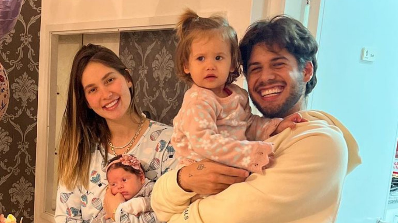 Virginia celebra primeiro mêsversário de Maria Flor em Portugal