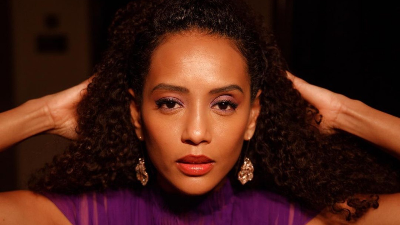 Taís Araújo impacta com produção impecável no Emmy Internacional