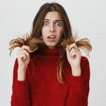 Cabelo com textura porosa? Entenda o que causa e como tratar o scab hair