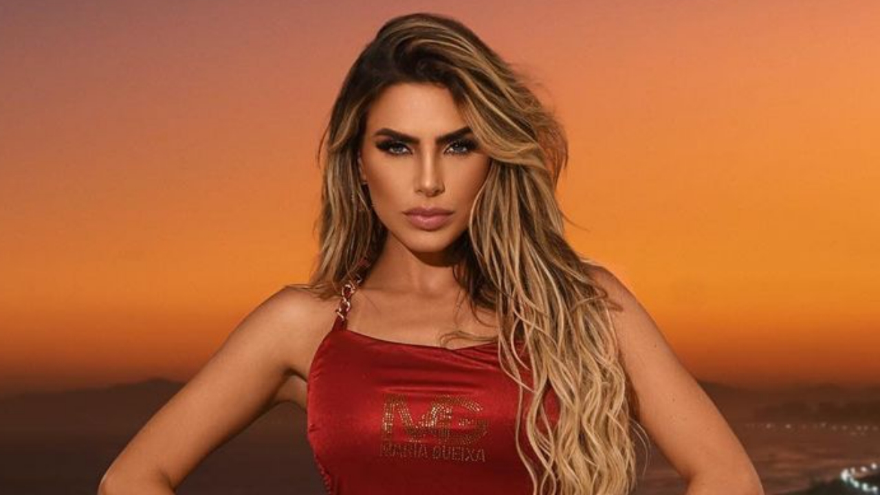 Pronta para o verão! Erika Schneider muda de visual e encanta