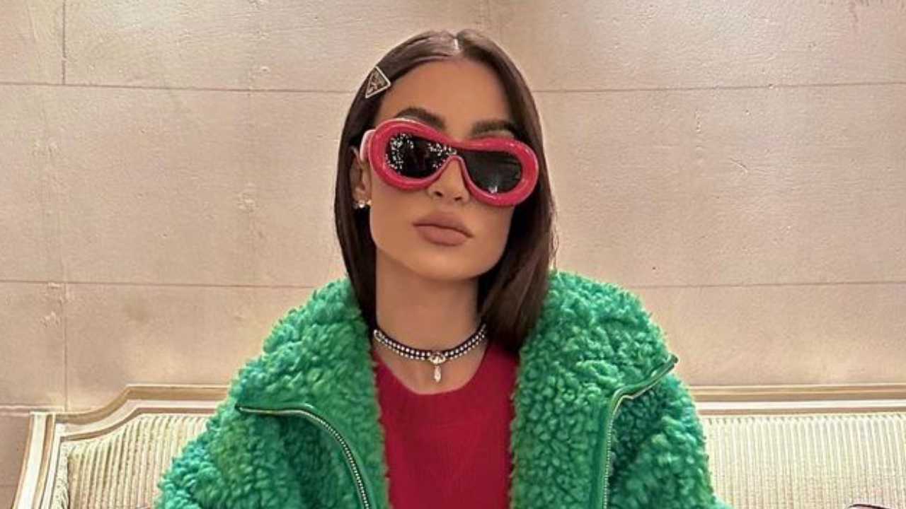 TBT de respeito: Bianca Andrade relembra look parisiense estilosíssimo