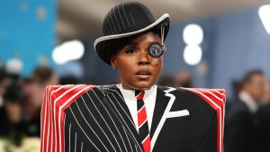 Momento de ousar! Veja os looks mais exóticos que passaram pelo Met Gala 2025